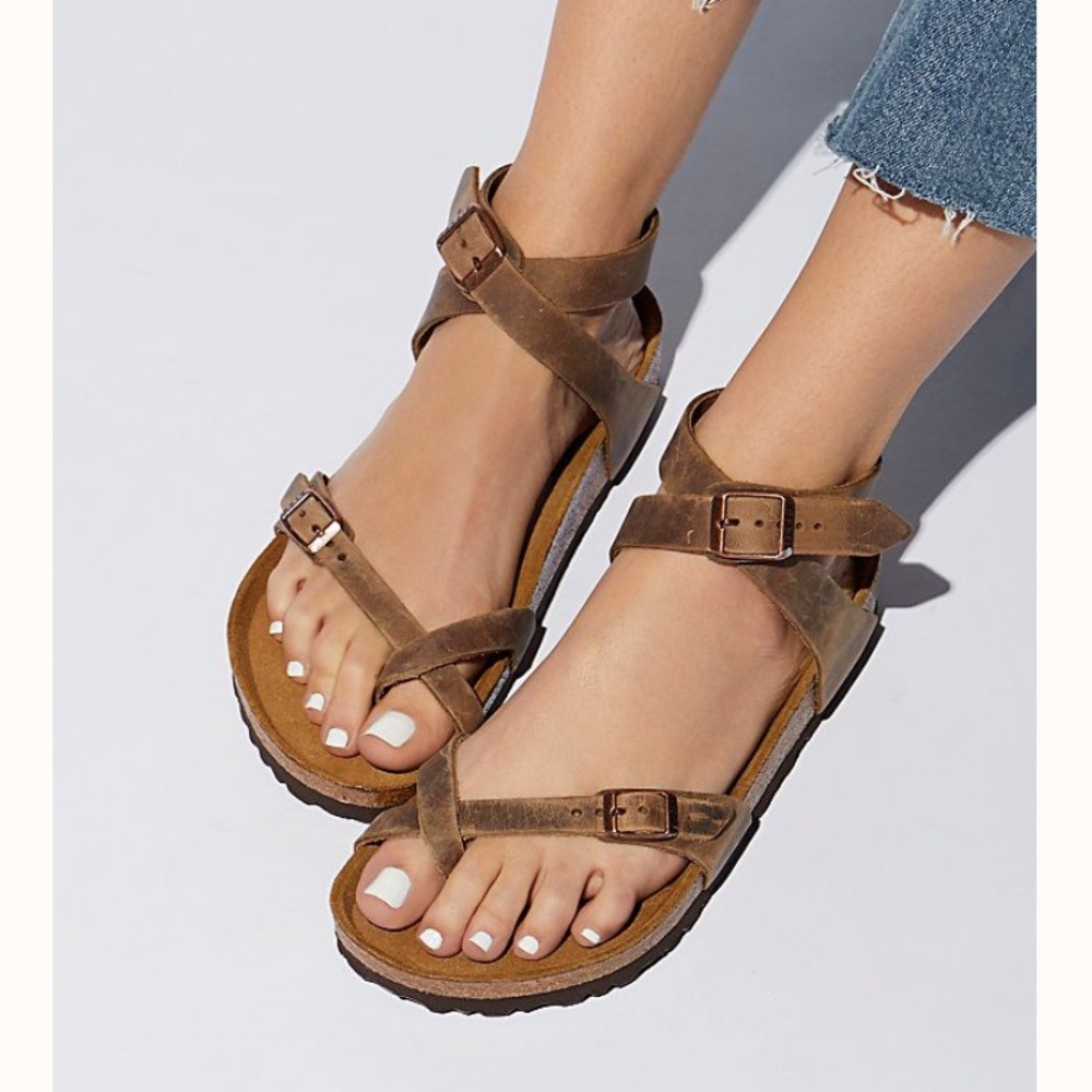 Yara brown leather Birkenstock’s